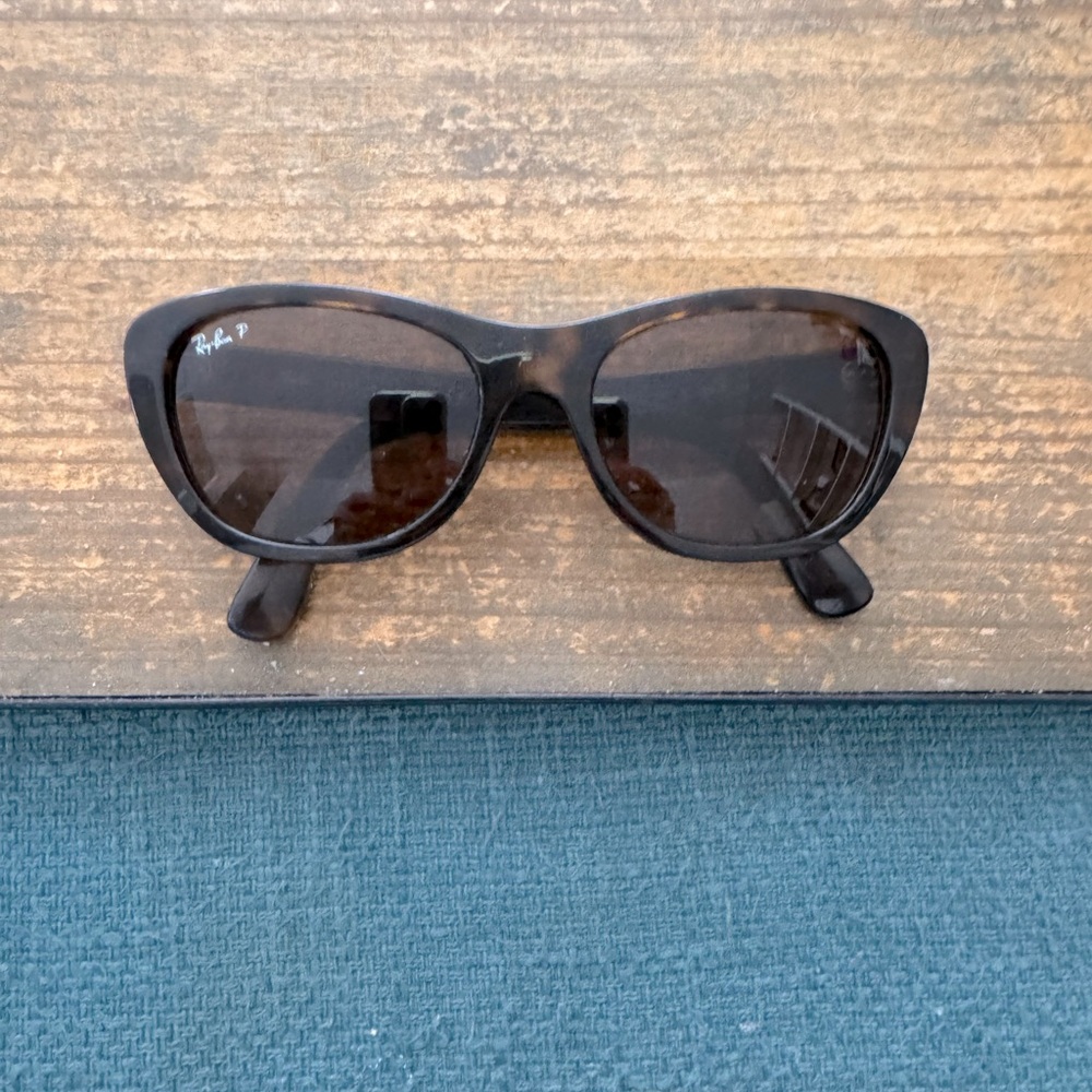 Ray ban tortoiseshell sunglass frames